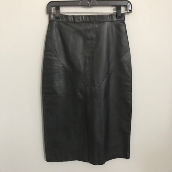 Dresses & Skirts - Genuine Leather Skirt With Back Slit Size 6